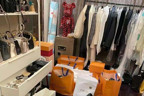 营山县回收一线品牌衣服